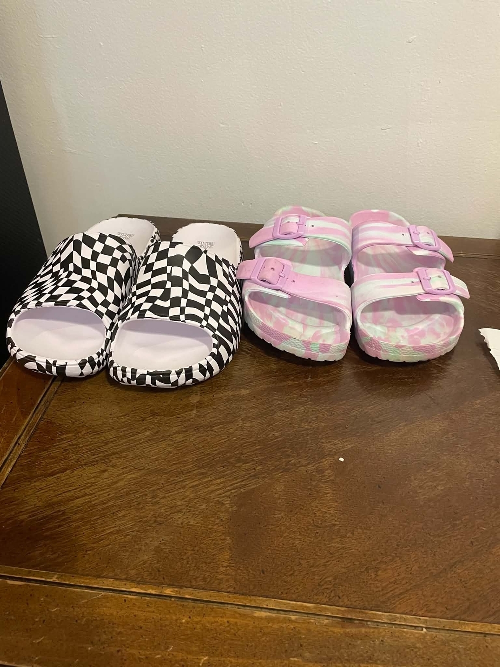 Kids Pink Tie-Dye Double-Buckle Sandals